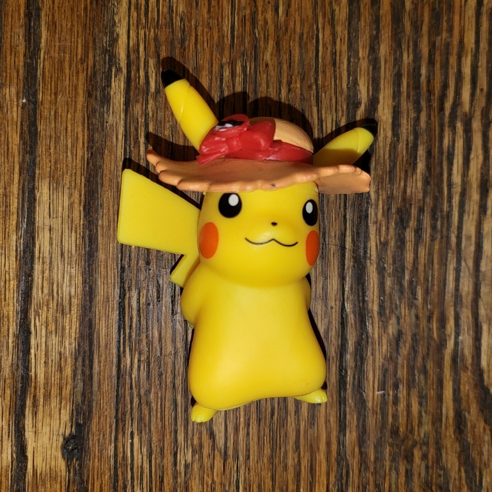 Pokémon Pikachu with Hat 3" Figurine